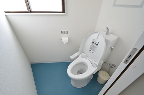 ウォシュレット付きトイレの様子。(2016-02-15,共用部,TOILET,4F)