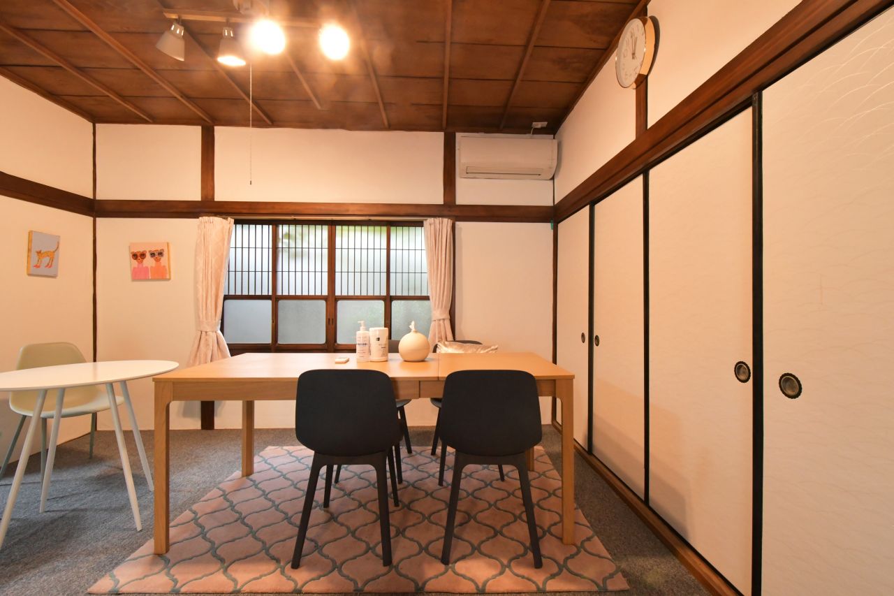 ダイニングスペースもあります。(2022-09-27,共用部,LIVINGROOM,1F)