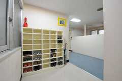 靴箱は各階に設置されています。(2012-05-15,共用部,OTHER,3F)