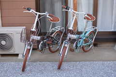 共用自転車が2台用意されています。(2021-12-02,共用部,GARAGE,1F)
