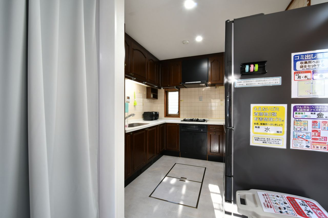 キッチンの様子。(2023-03-08,共用部,KITCHEN,1F)