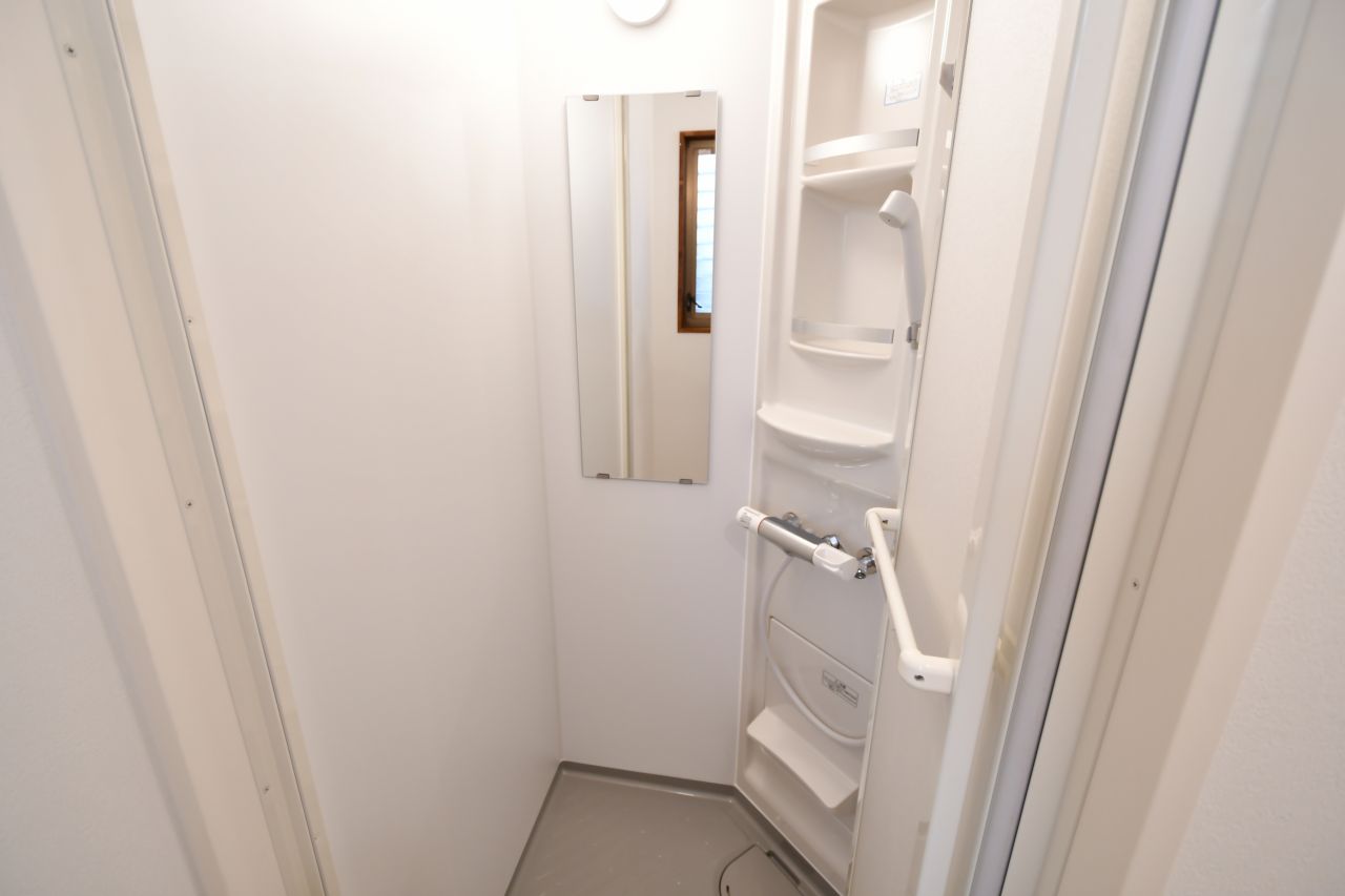 シャワールームの様子。(2023-03-08,共用部,BATH,1F)