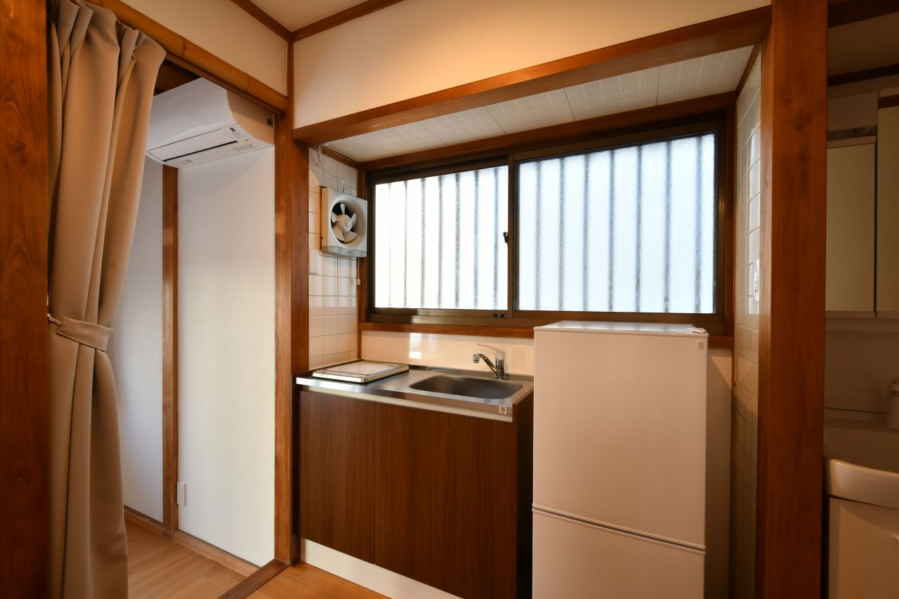 ミニキッチンの様子。（102号室）(2023-03-08,専有部,ROOM,1F)