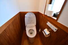 ウォシュレット付きトイレの様子。(2023-03-08,共用部,TOILET,2F)
