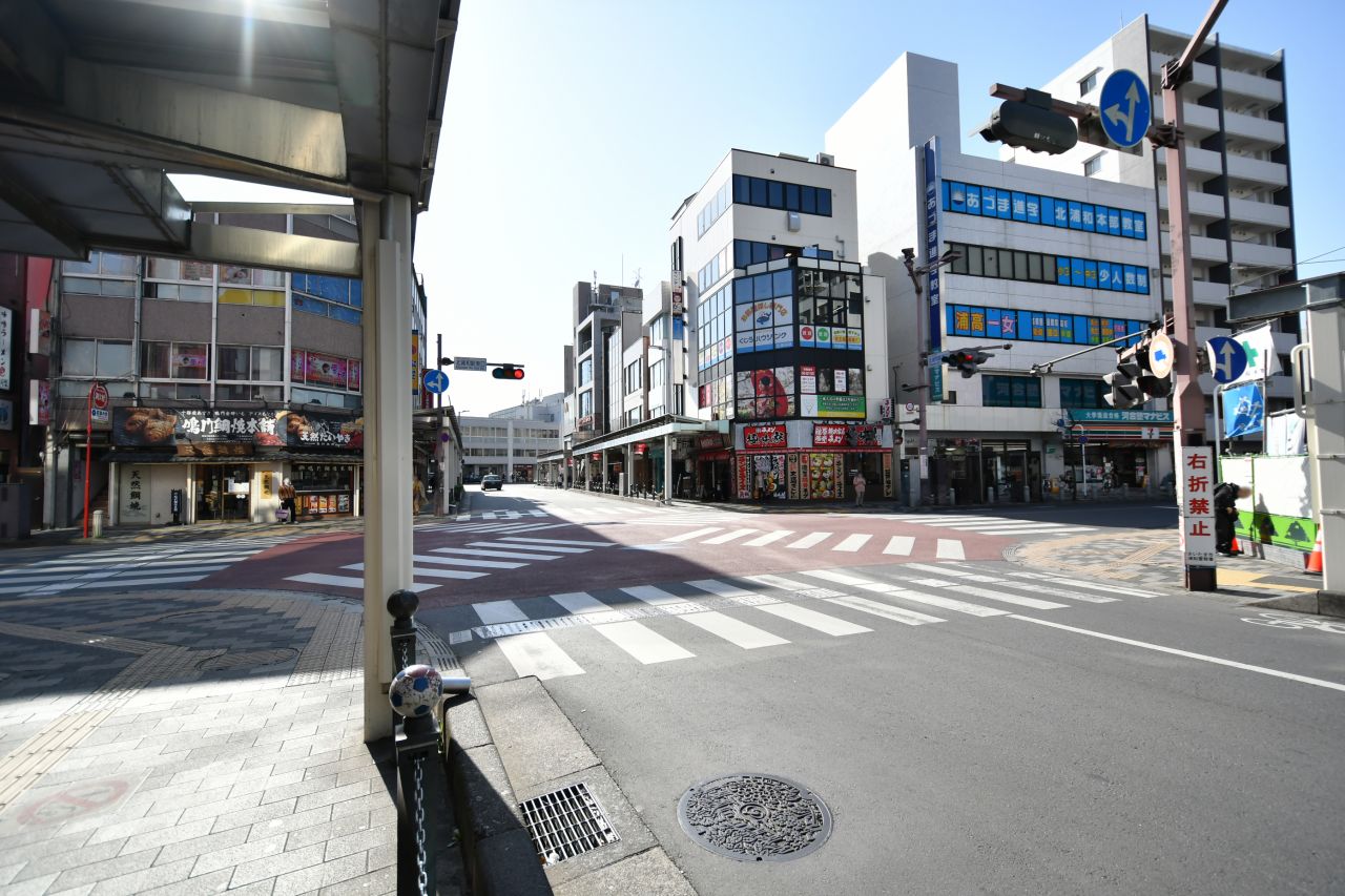 駅近くの交差点の様子。(2023-03-08,共用部,ENVIRONMENT,1F)