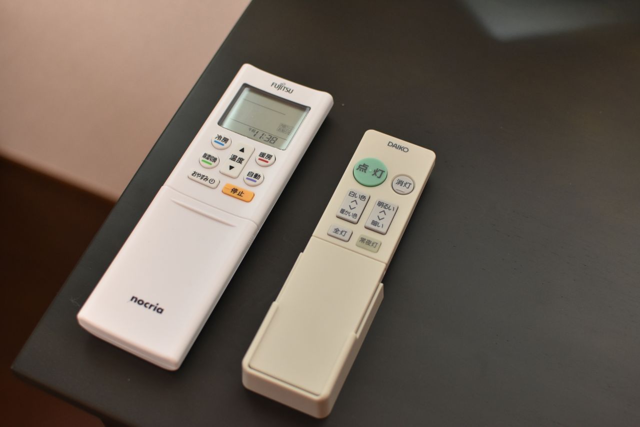 全室、室内灯はリモコン式です。（201号室）(2018-03-08,専有部,ROOM,2F)