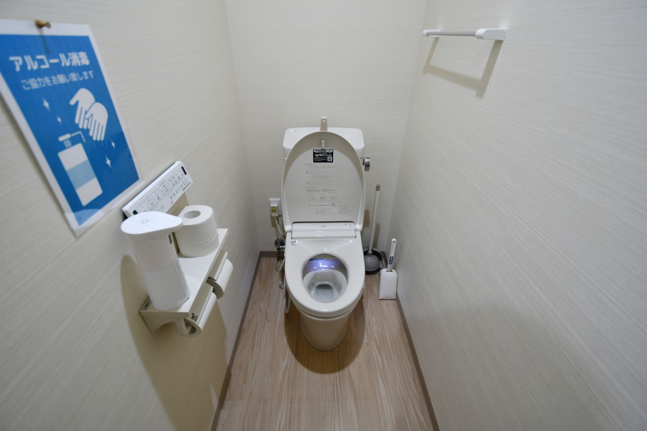 女性用のウォシュレット付きトイレの様子。(2021-03-04,共用部,TOILET,1F)