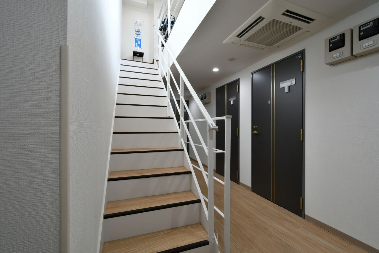 階段の様子。屋上へつながっています。(2021-03-04,共用部,OTHER,3F)