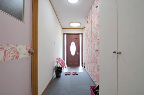 内部から見た玄関周りの様子。(2011-03-22,周辺環境,ENTRANCE,1F)