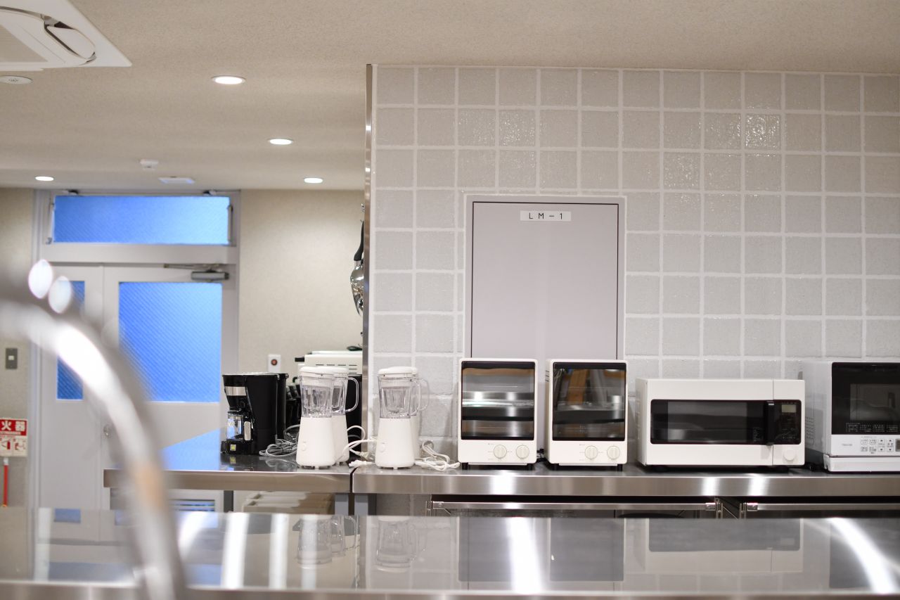 キッチン家電の様子。(2019-10-17,共用部,KITCHEN,1F)