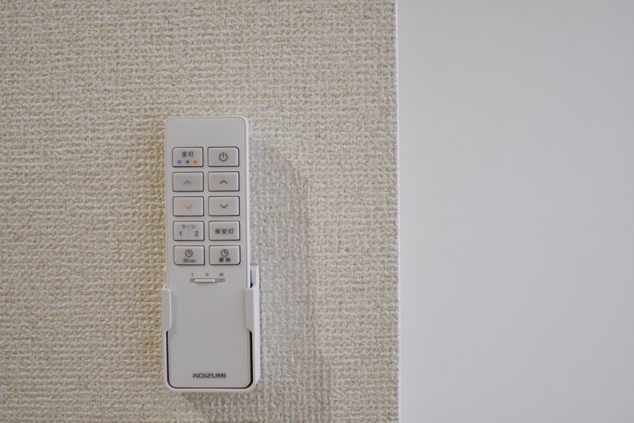 室内灯はリモコン式です。（104号室）(2019-10-17,専有部,ROOM,1F)
