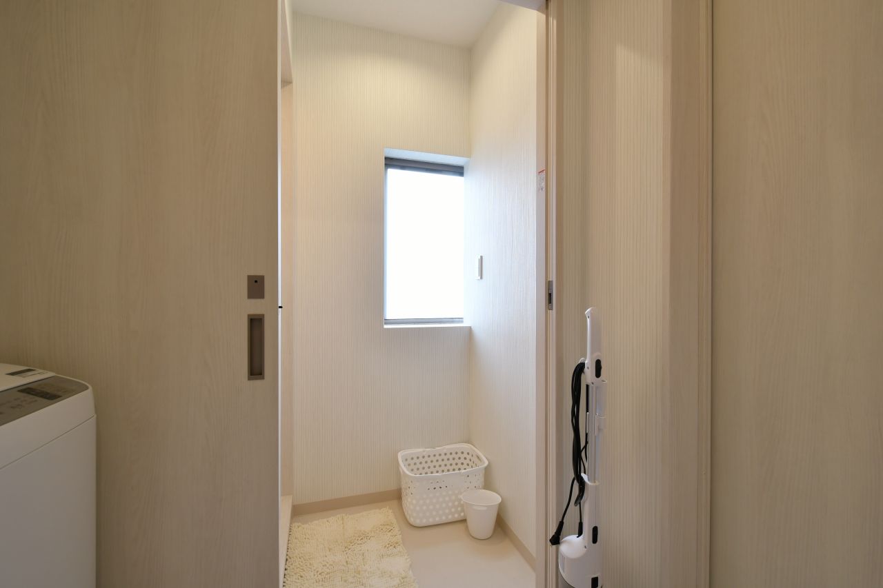 シャワールームの脱衣室の様子。(2020-10-14,共用部,BATH,6F)