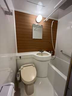 ユニットバス・トイレの様子。（225号室） ※事業者様提供素材(2022-01-14,専有部,ROOM,2F)