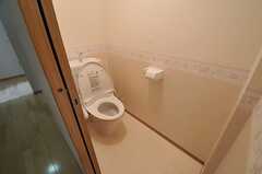 ウォシュレット付きトイレの様子。(2014-04-28,共用部,TOILET,2F)