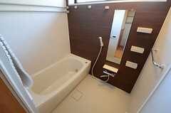 バスルームの様子。浴室乾燥機が設置されています。（A棟）(2013-02-26,共用部,OTHER,1F)