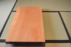 背の低いテーブル。（102号室）（B棟）(2014-05-29,専有部,ROOM,1F)