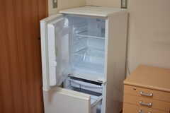 冷蔵庫の様子。（4021号室）(2022-03-29,専有部,ROOM,4F)