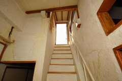 階段の様子。（3階から屋上）(2008-10-29,共用部,OTHER,3F)