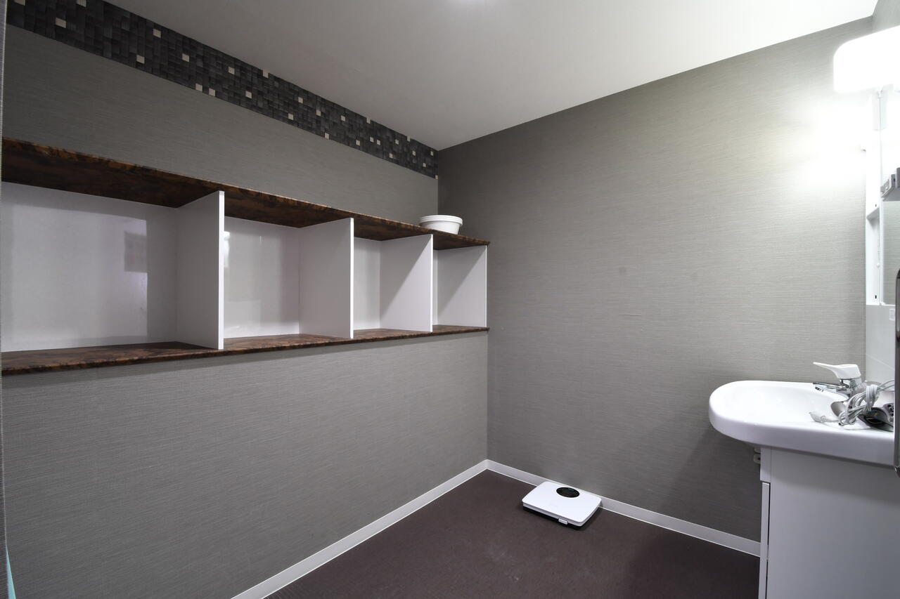 男性専用大浴場の脱衣室。|1F 浴室