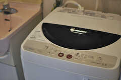 洗濯機の様子。(2013-05-26,共用部,LAUNDRY,1F)