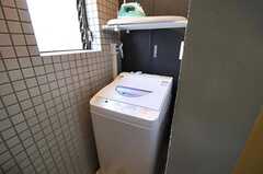 乾燥機能付き洗濯機の様子。（Fine）(2012-07-17,共用部,LAUNDRY,2F)