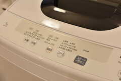 女性専用洗濯機の様子。男女共用洗濯機は1Fの駐輪場に設置されています。(2020-02-14,共用部,LAUNDRY,2F)