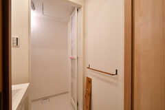 シャワールームの脱衣室の様子。(2021-03-09,共用部,BATH,4F)