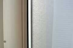 窓はペアガラスです。（101号室）(2014-05-14,専有部,ROOM,1F)