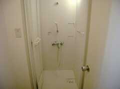 シャワールームの様子。(2008-02-08,共用部,BATH,1F)