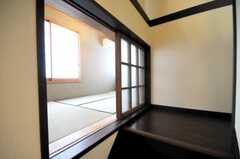 階段の踊り場には和室があります。(2010-06-17,共用部,LIVINGROOM,2F)