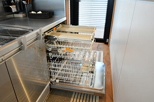 食器洗浄機は大容量。|7F キッチン