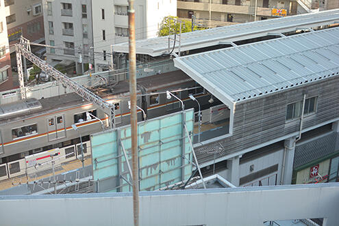 屋上からは都立大学駅がすぐ近くに見えます。|8F その他