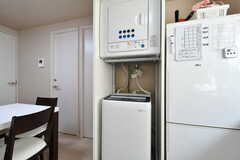 洗濯機と乾燥機の様子。(2020-09-03,共用部,LAUNDRY,3F)
