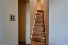 階段の様子。(2022-11-11,共用部,OTHER,1F)
