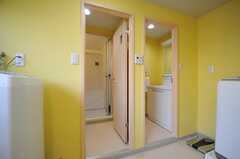 バスルームは2室あります。(2013-12-17,共用部,BATH,1F)