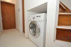 洗濯機の様子。(2009-11-20,共用部,LAUNDRY,1F)