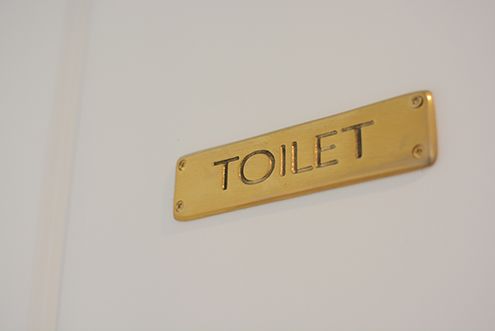 トイレのサイン。|3F トイレ