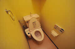 ウォシュレット付きトイレの様子。(2013-03-14,共用部,TOILET,3F)