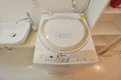 洗濯機の様子。(2010-10-26,共用部,LAUNDRY,1F)
