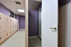 女性用シャワールームの脱衣室。(2021-05-31,共用部,BATH,1F)