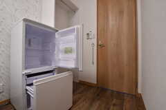 全室、冷蔵庫が設置されています。（204号室）(2019-03-14,専有部,ROOM,2F)