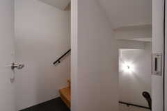 階段室の様子。(2020-11-06,共用部,OTHER,3F)