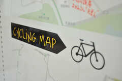 多摩川サイクリングロードも近いので、サイクリングマップも用意されています。(2011-03-11,共用部,OTHER,1F)