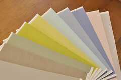 壁紙は、いくつかの色から選べます。(2014-04-23,専有部,ROOM,1F)