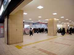 京王線笹塚駅の様子。(2007-01-25,共用部,ENVIRONMENT,1F)