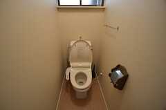 ウォシュレット付きトイレの様子。(2014-07-24,共用部,TOILET,1F)