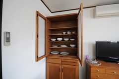 食器棚の様子。(2013-05-13,共用部,LIVINGROOM,1F)
