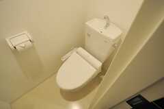 ウォシュレット付きトイレの様子。(2013-03-01,共用部,TOILET,6F)