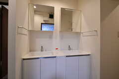 廊下に設置された洗面台の様子。(2020-05-21,共用部,WASHSTAND,7F)