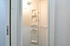 シャワールームの様子。(2022-03-03,共用部,BATH,5F)